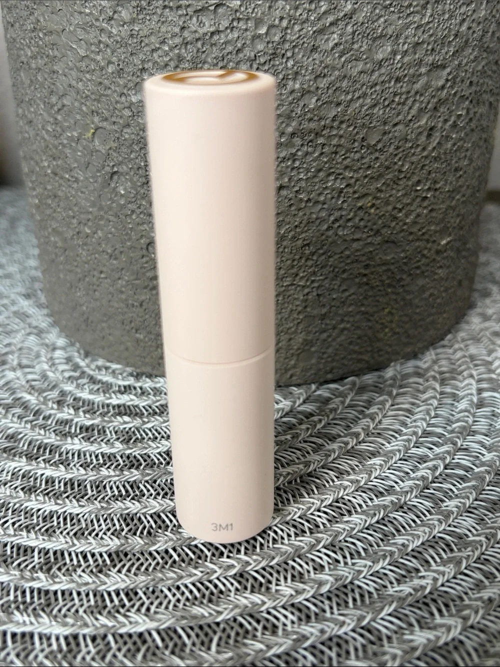 ❤️$8 NWT Rare Beauty Black Mascara 8ml